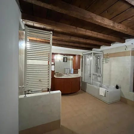 Apartment Iris Air Conditioning - Free Parking - Wifi - Self Check-in