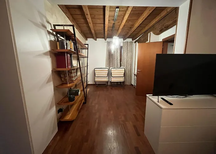 Iris - Spaziosa Casa Indipendente Apartmán Bergamo