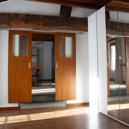 Iris - Spaziosa Casa Indipendente Апартаменты